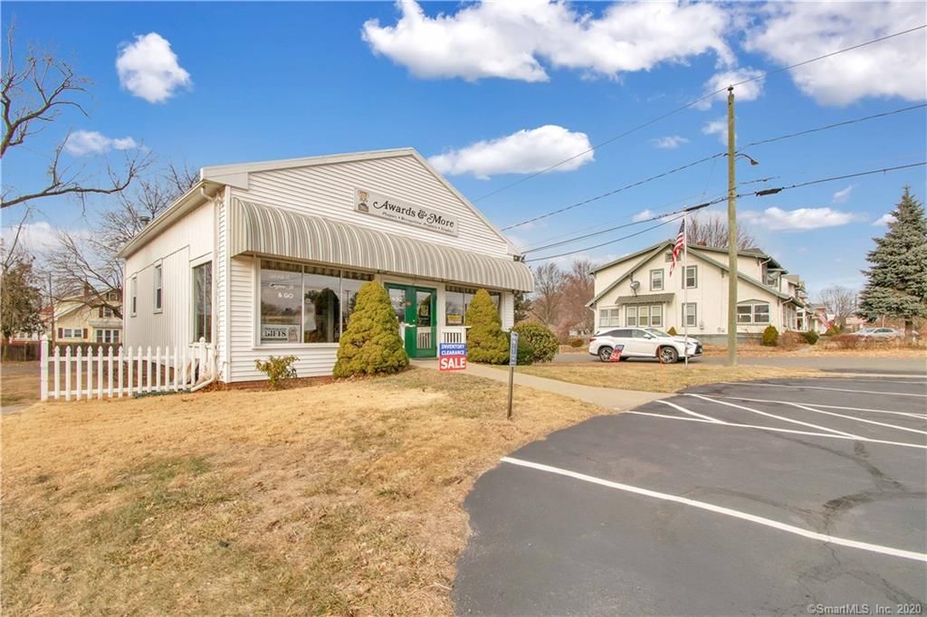 492 Enfield St, Enfield, CT 06082